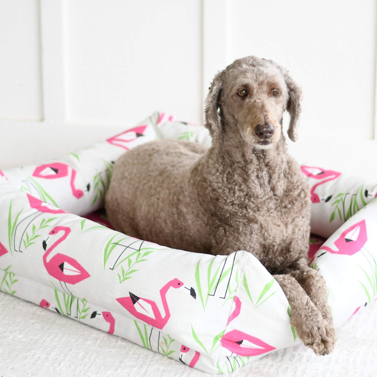 Dog Nest | Flamingo