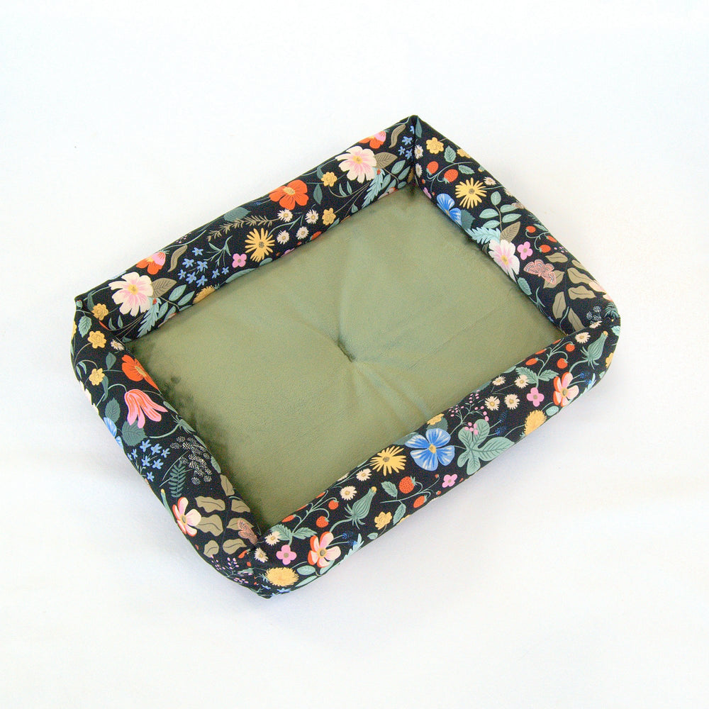 Catnip Cuddler | Strawberry Fields